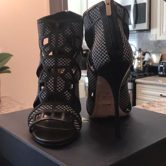 🎉HOST PICK! 🎉Sergio Rossi Open-toe Booties - Picture 5 of 8